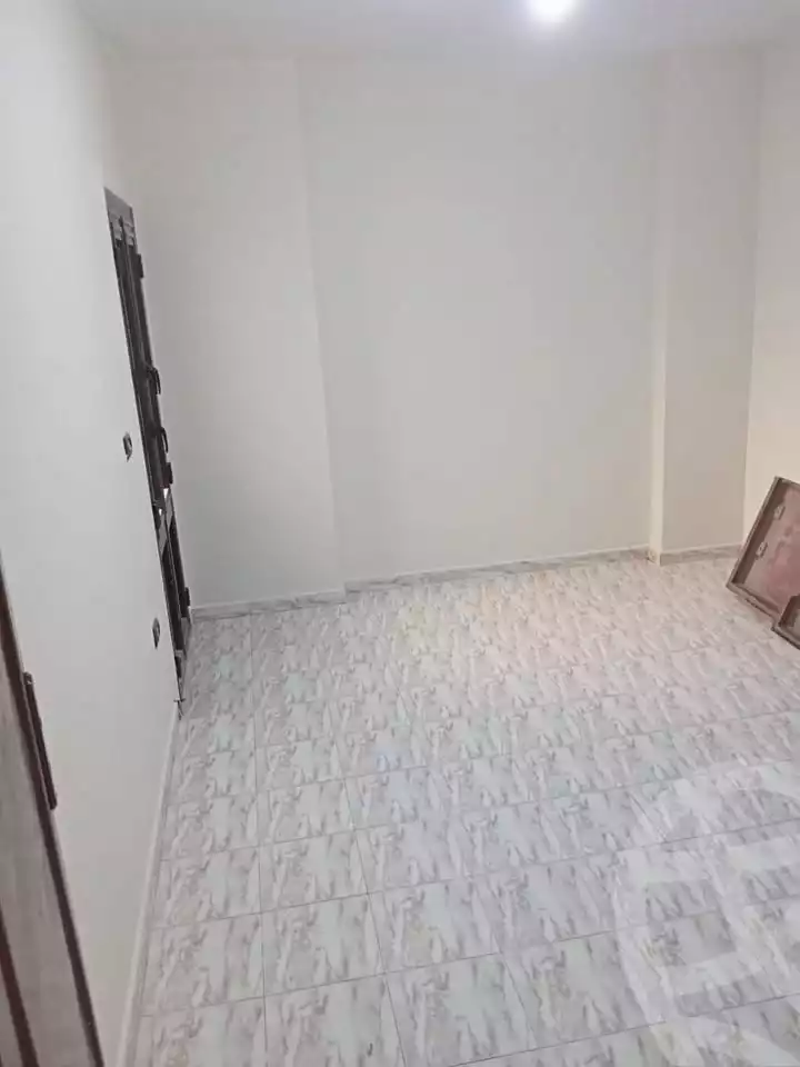 https://aqarmap.com.eg/en/listing/6037954-for-sale-cairo-mokattam-el-hadabah-el-wosta-el-mantaqa-el-rabaa-street-33