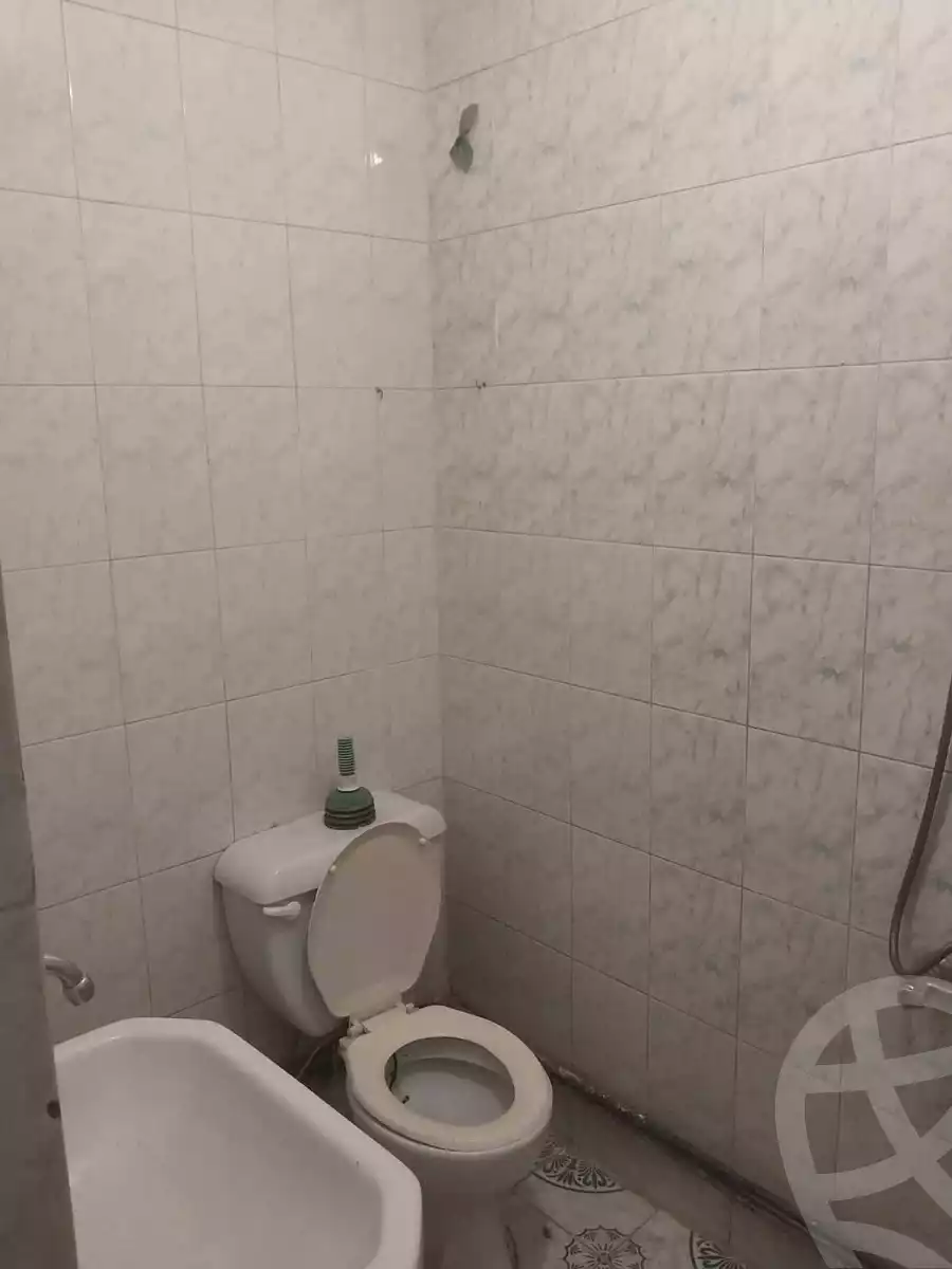 https://aqarmap.com.eg/en/listing/6038071-for-sale-cairo-15th-of-may-mjwr-25