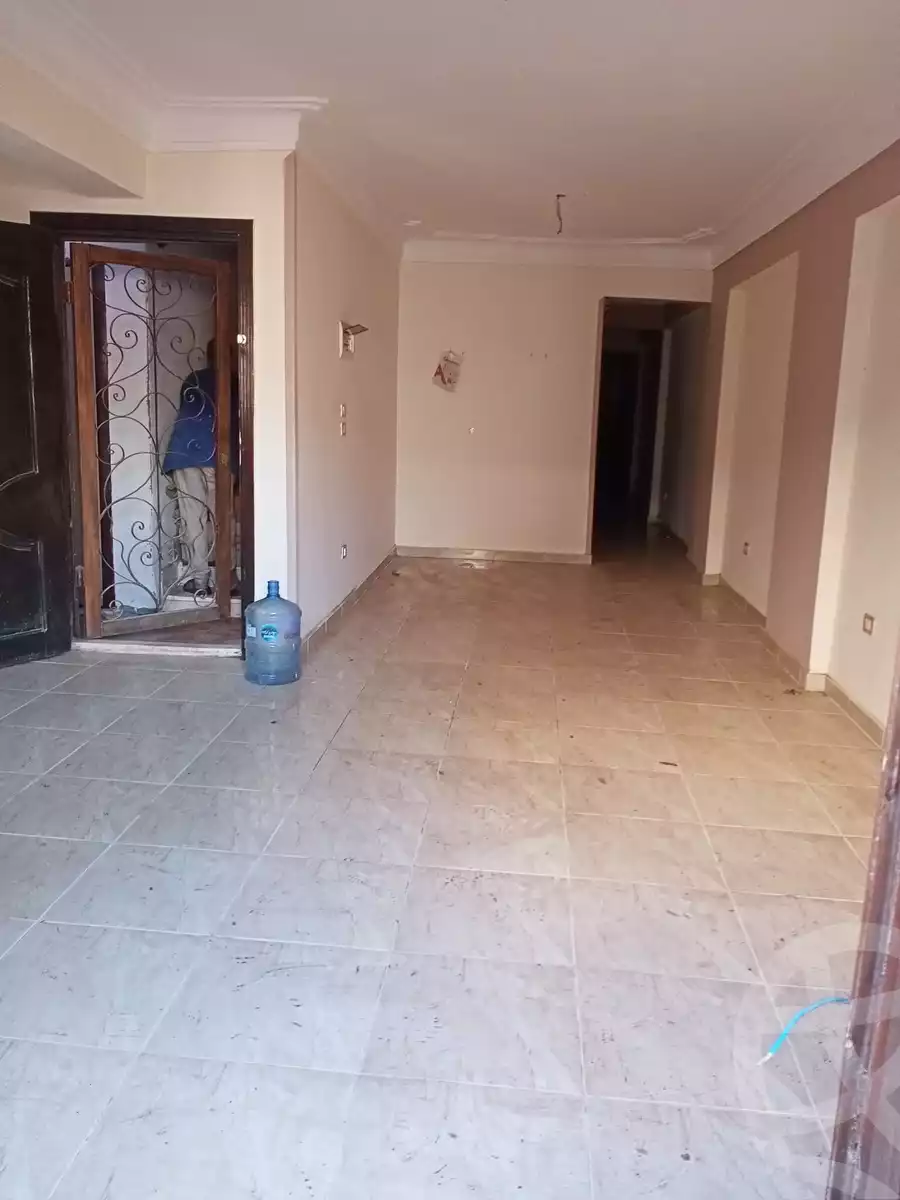 https://aqarmap.com.eg/ar/listing/6038192-for-sale-alexandria-l-jmy-lbytsh-ain-shams-st