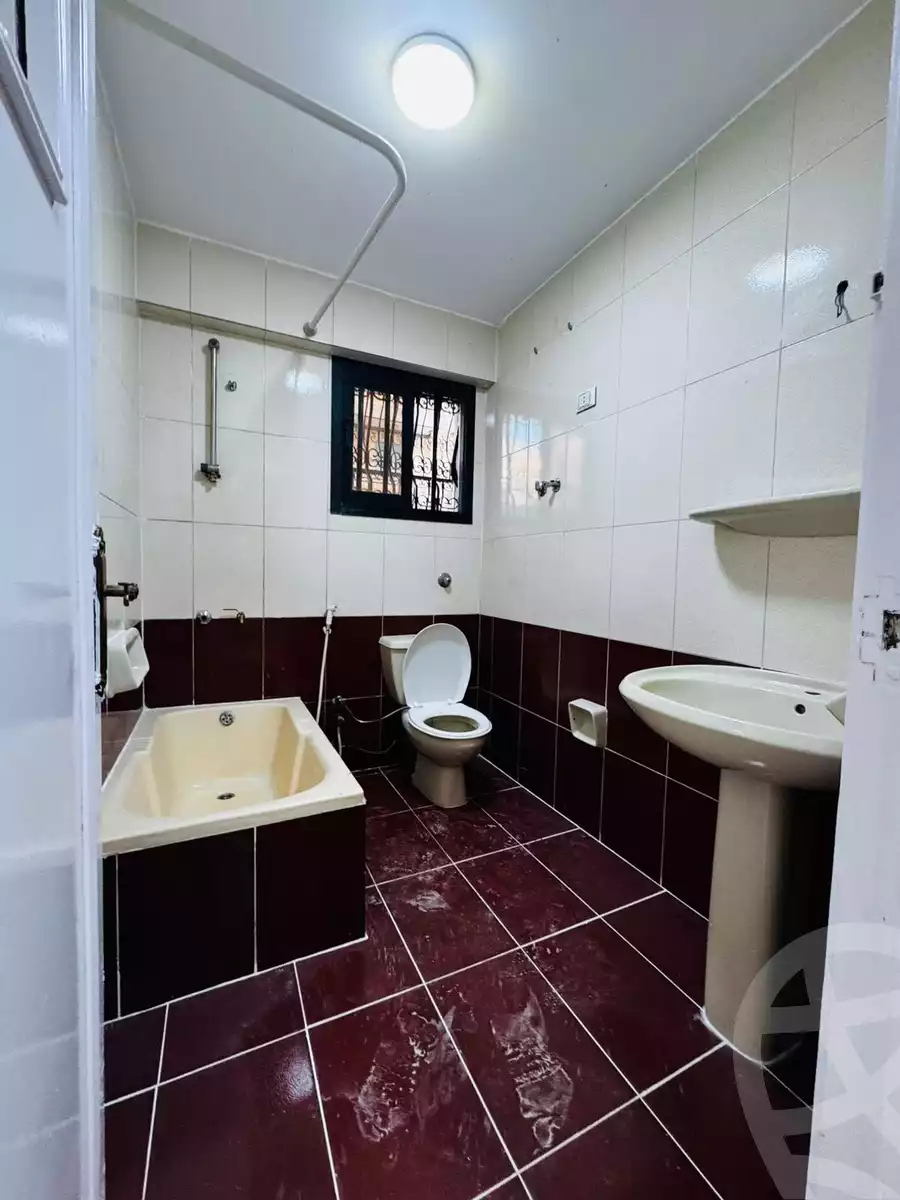 https://aqarmap.com.eg/en/listing/6038228-for-sale-alexandria-l-jmy-shataa-el-nakheel