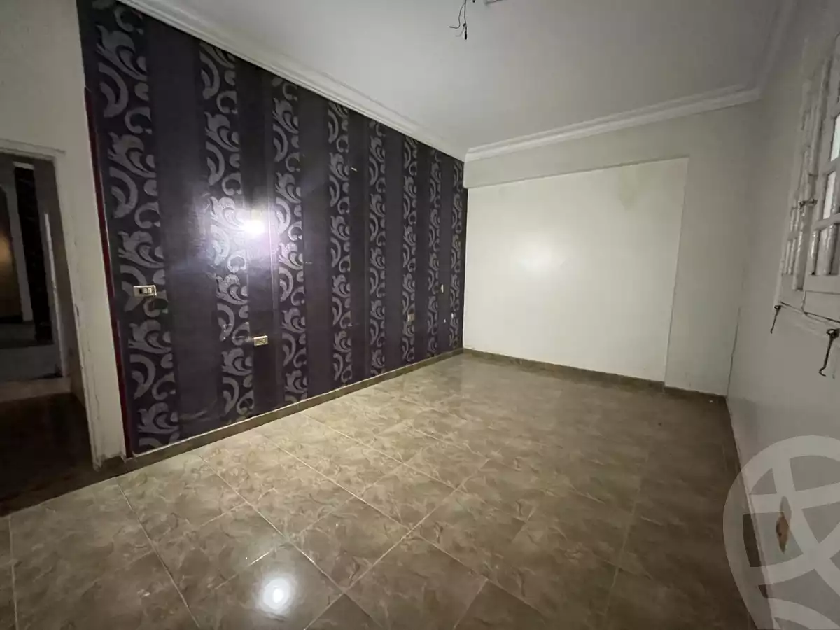 https://aqarmap.com.eg/en/listing/6038406-for-rent-cairo-15th-of-may-mjwr-5-shr-mkrm-byd