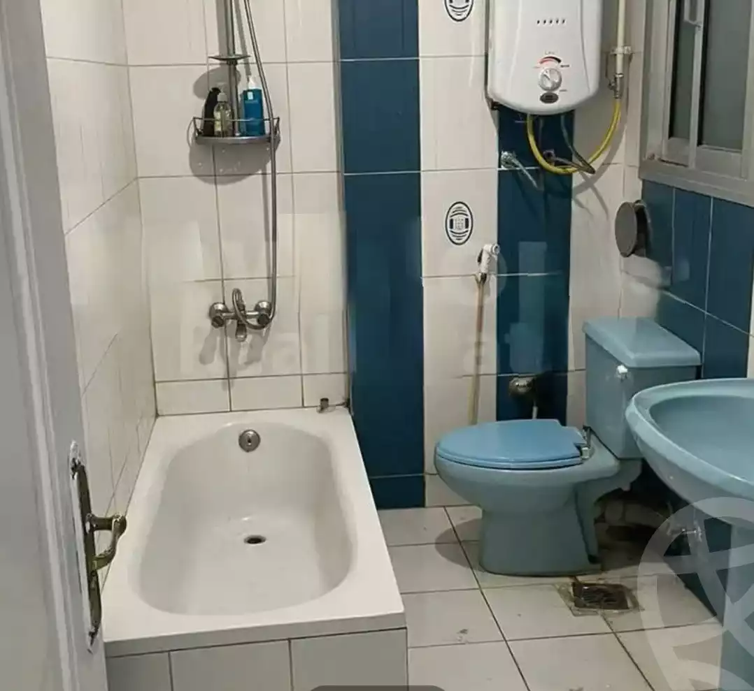 https://aqarmap.com.eg/ar/listing/6038441-for-rent-alexandria-zezenia