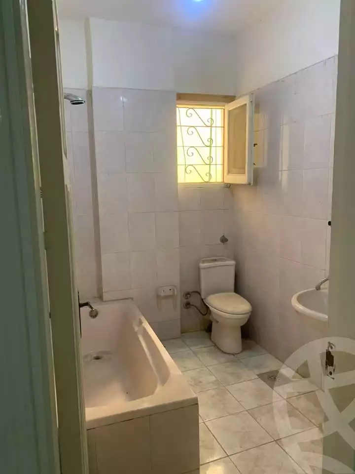 https://aqarmap.com.eg/ar/listing/6039554-for-sale-alexandria-l-jmy-lbytsh-el-hay-st