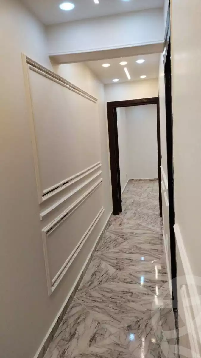 https://aqarmap.com.eg/ar/listing/6040093-for-sale-alexandria-l-jmy-lbytsh-el-reyad-st