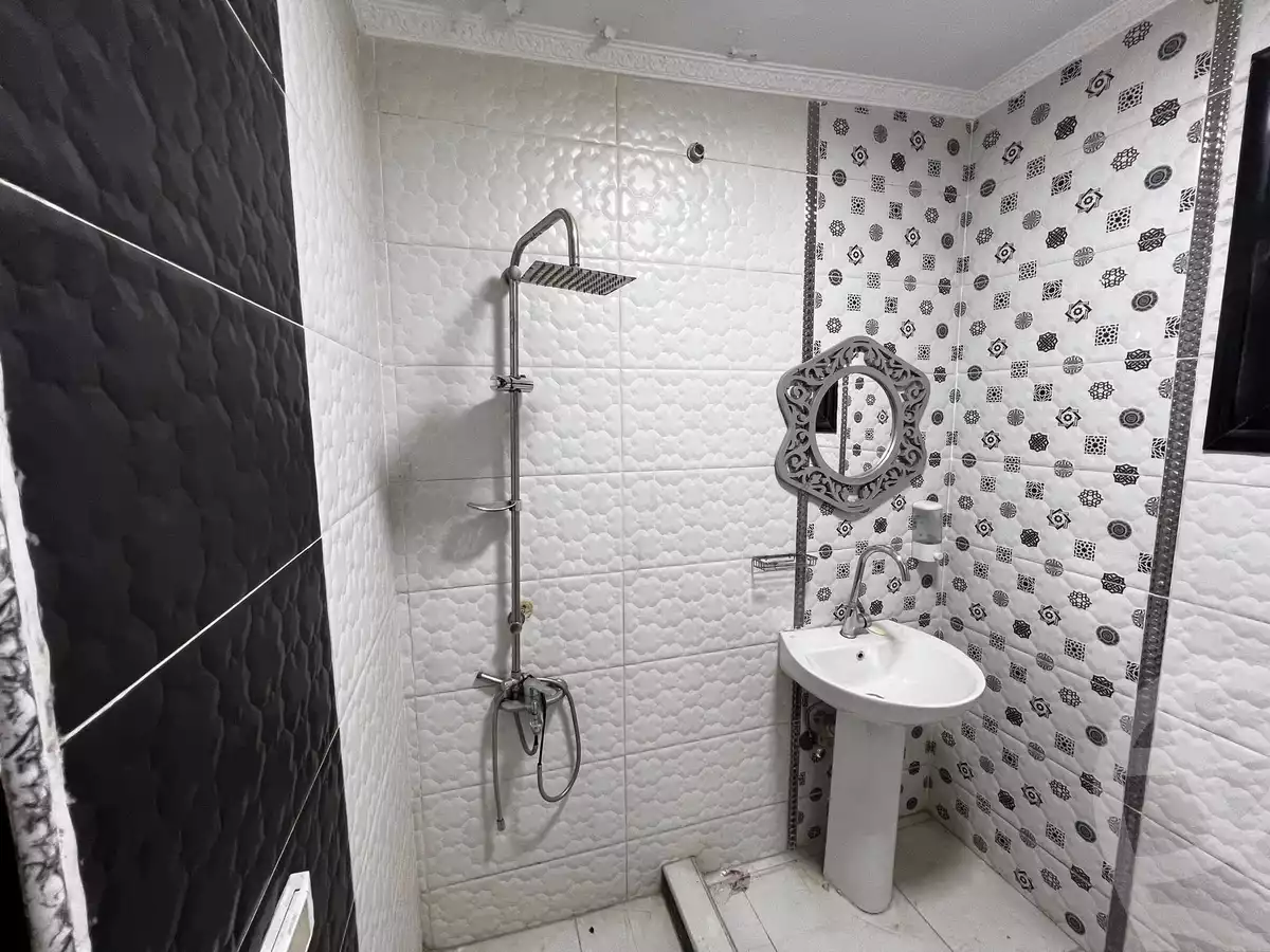 https://aqarmap.com.eg/ar/listing/6040190-for-sale-cairo-ain-shams-el-naam-saeab-saleh-st