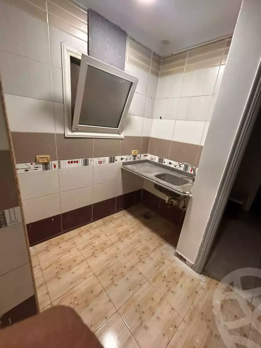 https://aqarmap.com.eg/en/listing/6040342-for-rent-cairo-mokattam