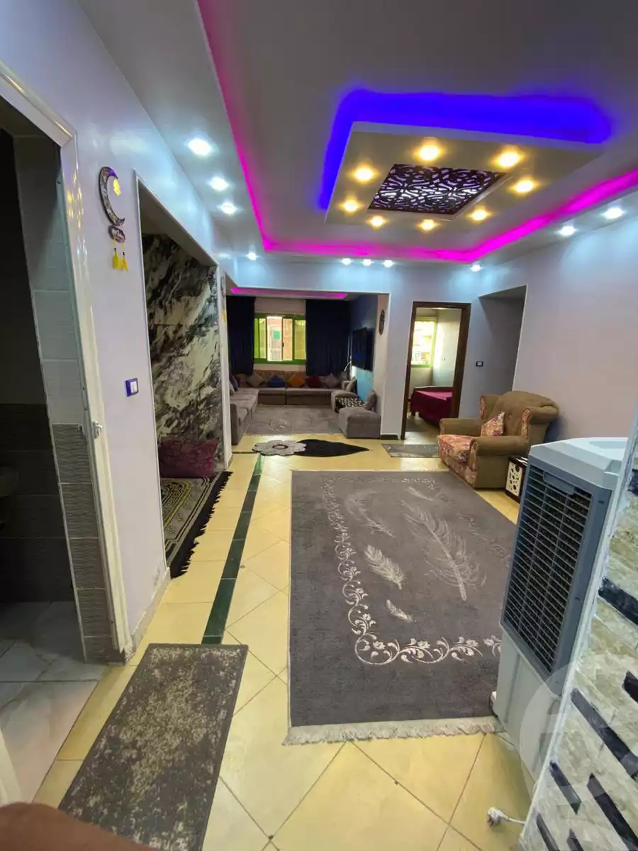 https://aqarmap.com.eg/en/listing/6041148-for-sale-cairo-helwan-helwan-el-sharkeya-heidar-st