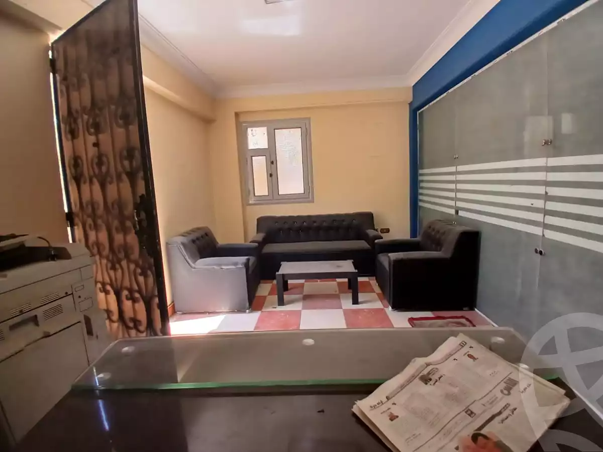 https://aqarmap.com.eg/en/listing/6041351-for-rent-cairo-new-cairo-ganob-el-akadamiya-south-academy-g-lotfy-hassona-st