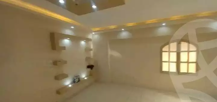 https://aqarmap.com.eg/en/listing/6041451-for-sale-cairo-mokattam-lhdb-l-ly-shareaa-9