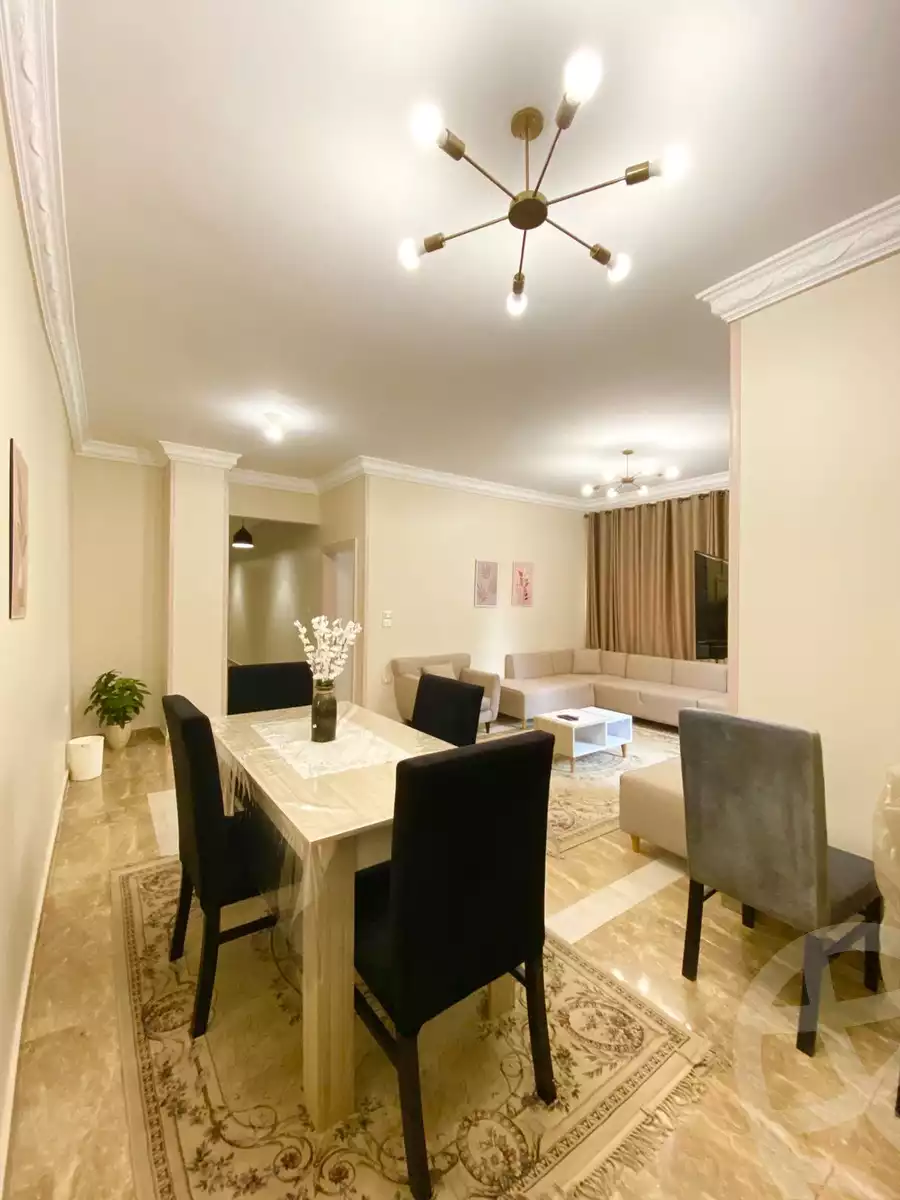https://aqarmap.com.eg/en/listing/5981704-for-rent-cairo-new-cairo-compounds-el-mostashareen-compound
