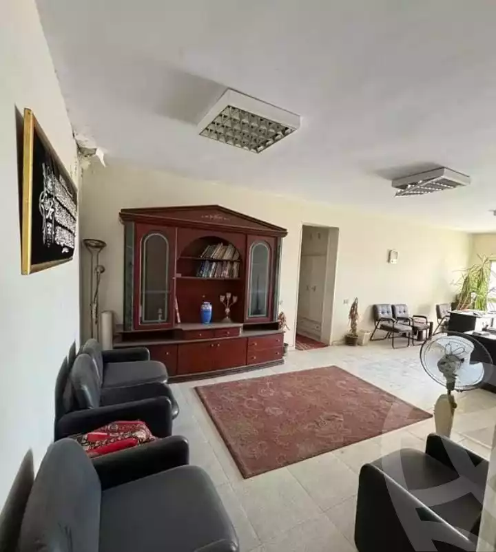 https://aqarmap.com.eg/ar/listing/6043732-for-rent-cairo-el-maadi-tryq-msr-hlwn-lzr-y