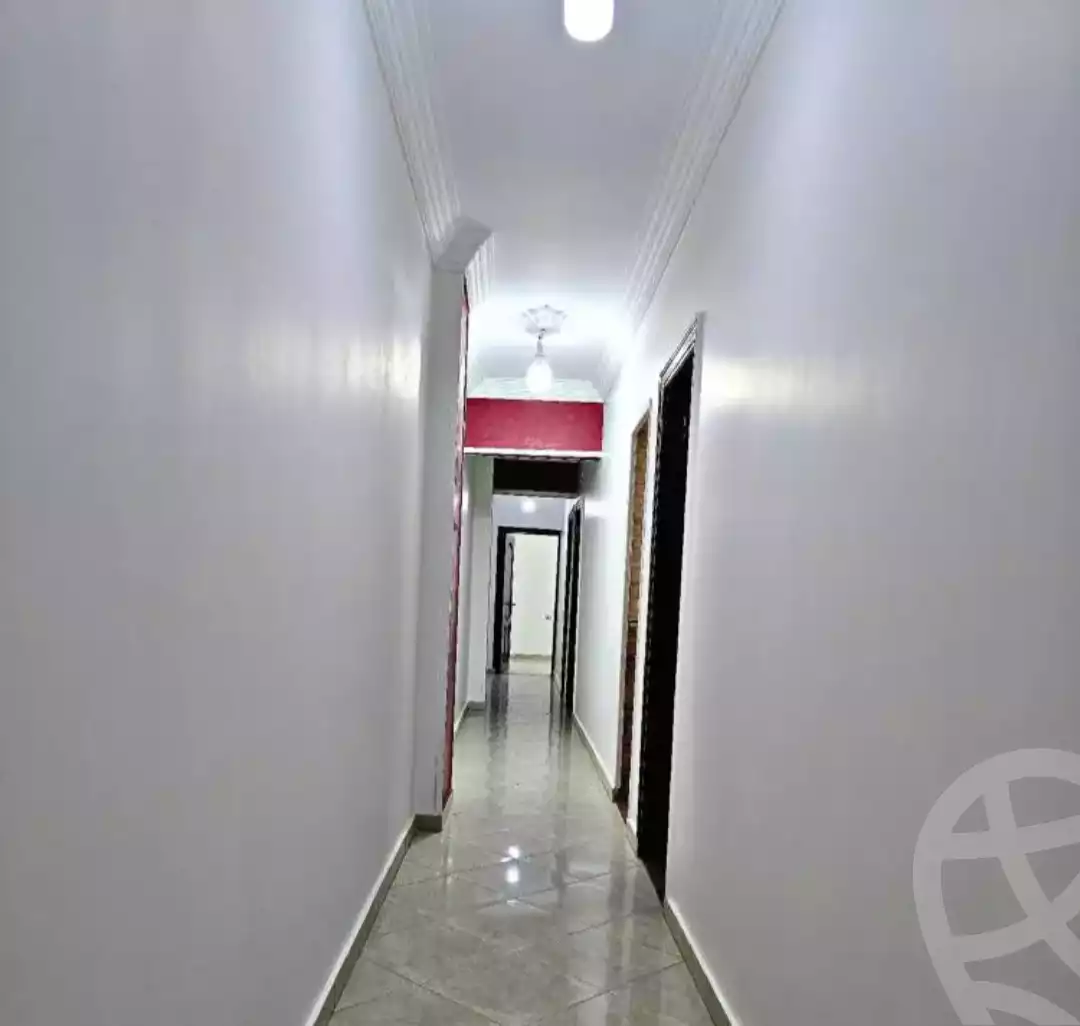 https://aqarmap.com.eg/en/listing/6044129-for-sale-cairo-helwan-helwan-el-sharkeya-mostafa-safwat-st