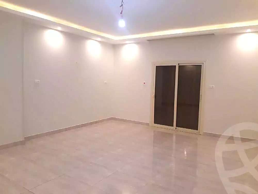 https://aqarmap.com.eg/en/listing/6045845-for-sale-cairo-15th-of-may-mjwr-24
