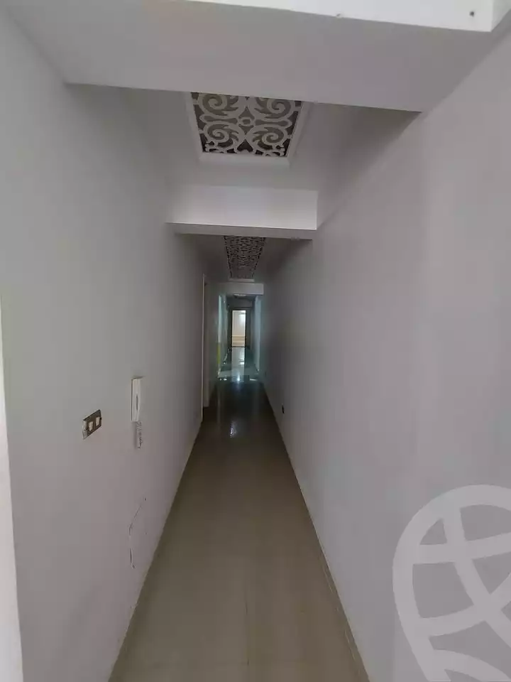 https://aqarmap.com.eg/ar/listing/6046424-for-rent-alexandria-ganaklis