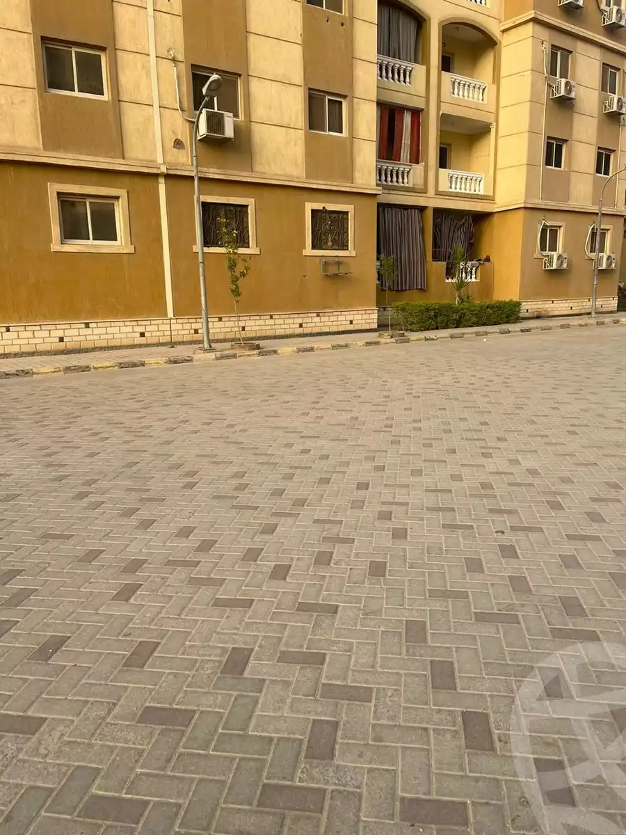 https://aqarmap.com.eg/ar/listing/6046507-for-sale-cairo-6th-of-october-hadaeq-october-kmbwnd-fy-hdyq-ktwbr-cordoba
