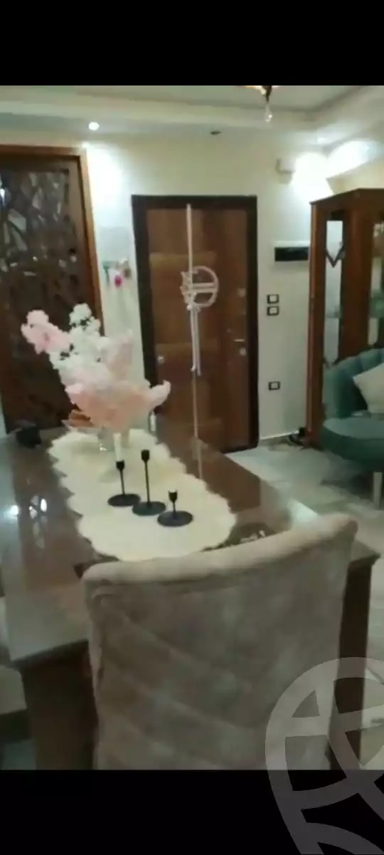 https://aqarmap.com.eg/en/listing/6046772-for-sale-cairo-helwan-hadayek-helwan-el-eshrein-st