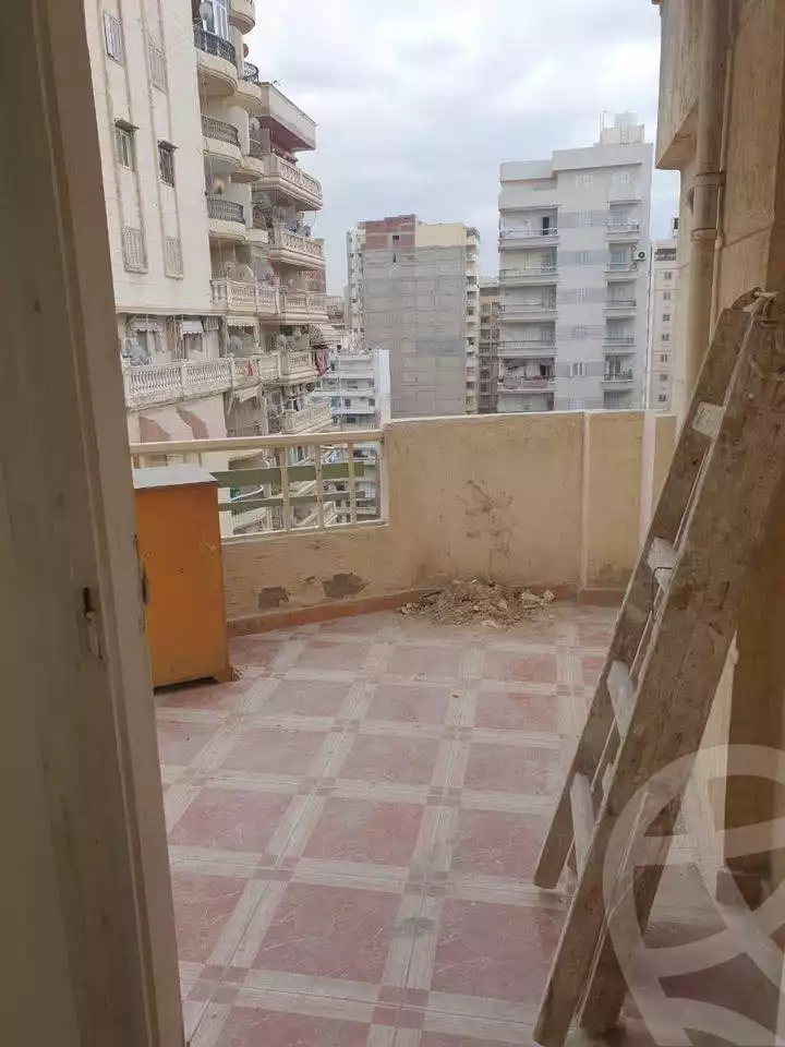 https://aqarmap.com.eg/ar/listing/6047044-for-sale-alexandria-miami-khld-bn-lwlyd