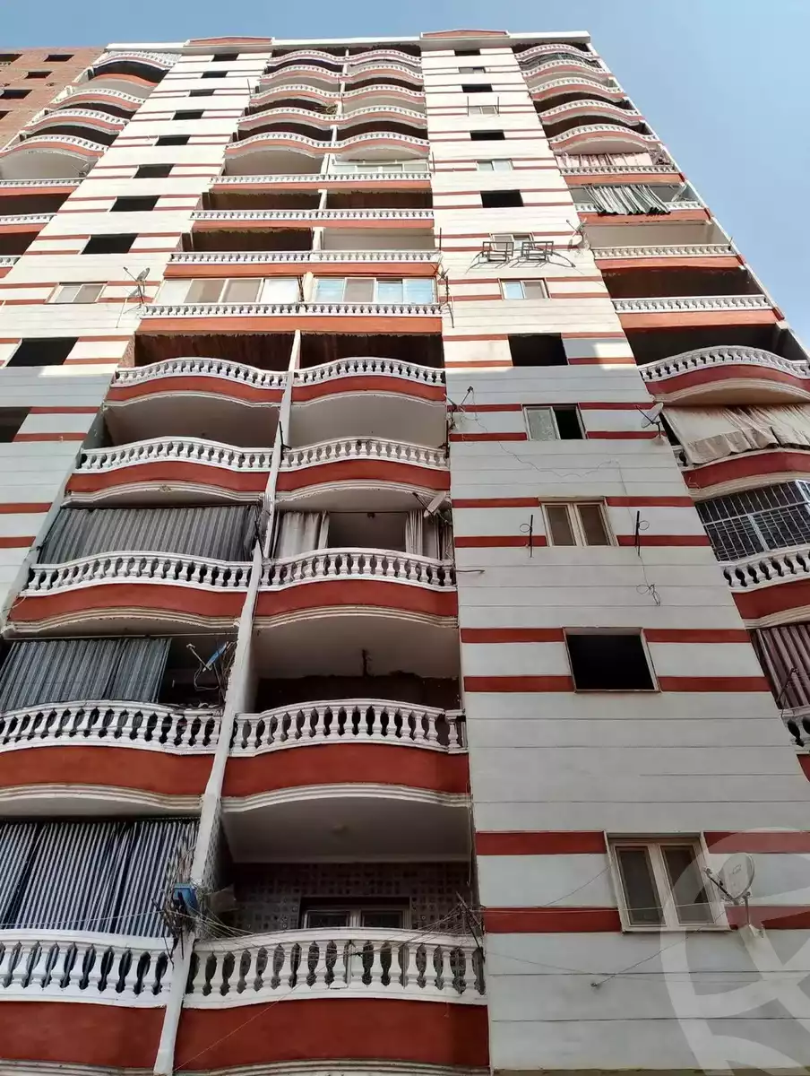 https://aqarmap.com.eg/en/listing/6047312-for-sale-cairo-helwan-hadayek-helwan-el-eshrein-st
