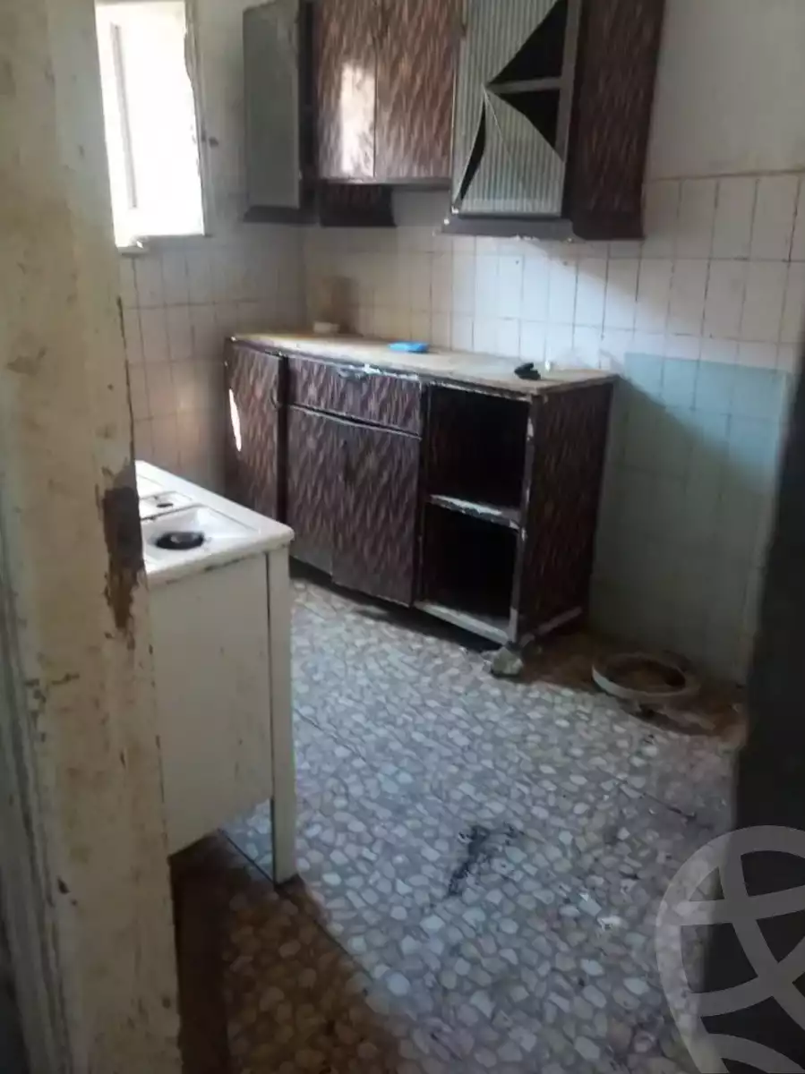 https://aqarmap.com.eg/ar/listing/6048417-for-sale-alexandria-l-jmy-lbytsh-el-hanafeya-st