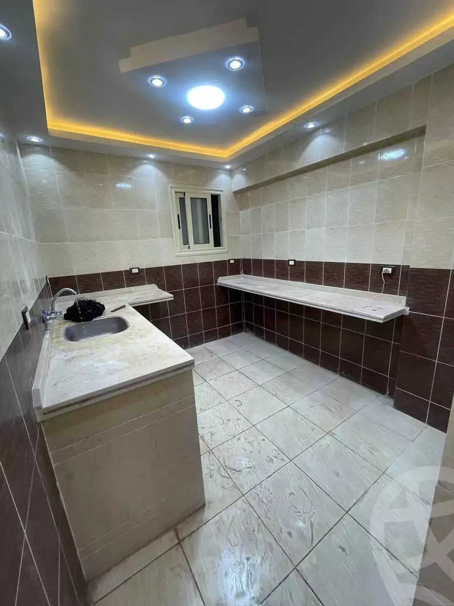 https://aqarmap.com.eg/en/listing/6048578-for-sale-alexandria-l-jmy-lbytsh-ibrahim-othman-st