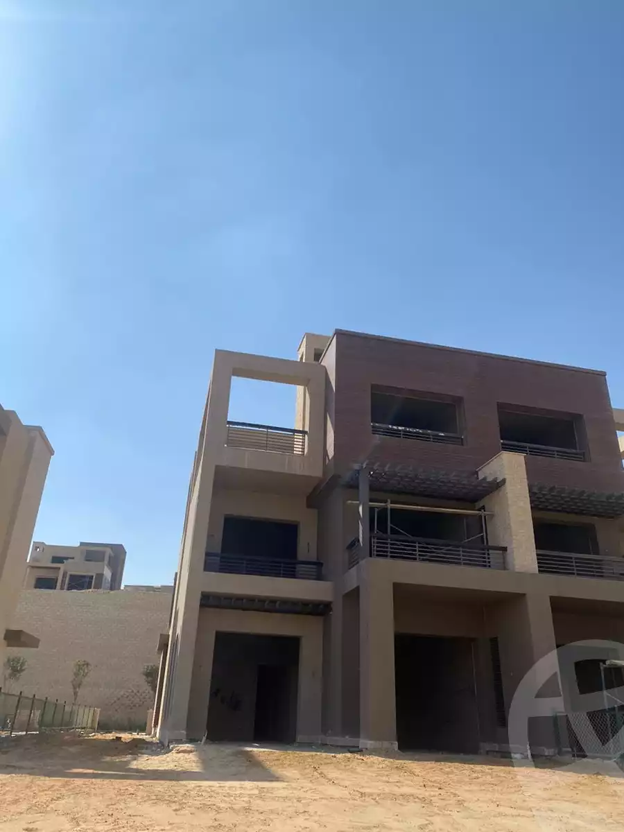 https://aqarmap.com.eg/en/listing/6048817-for-sale-cairo-6th-of-october-compounds-nyoum-october-arab-developmentt