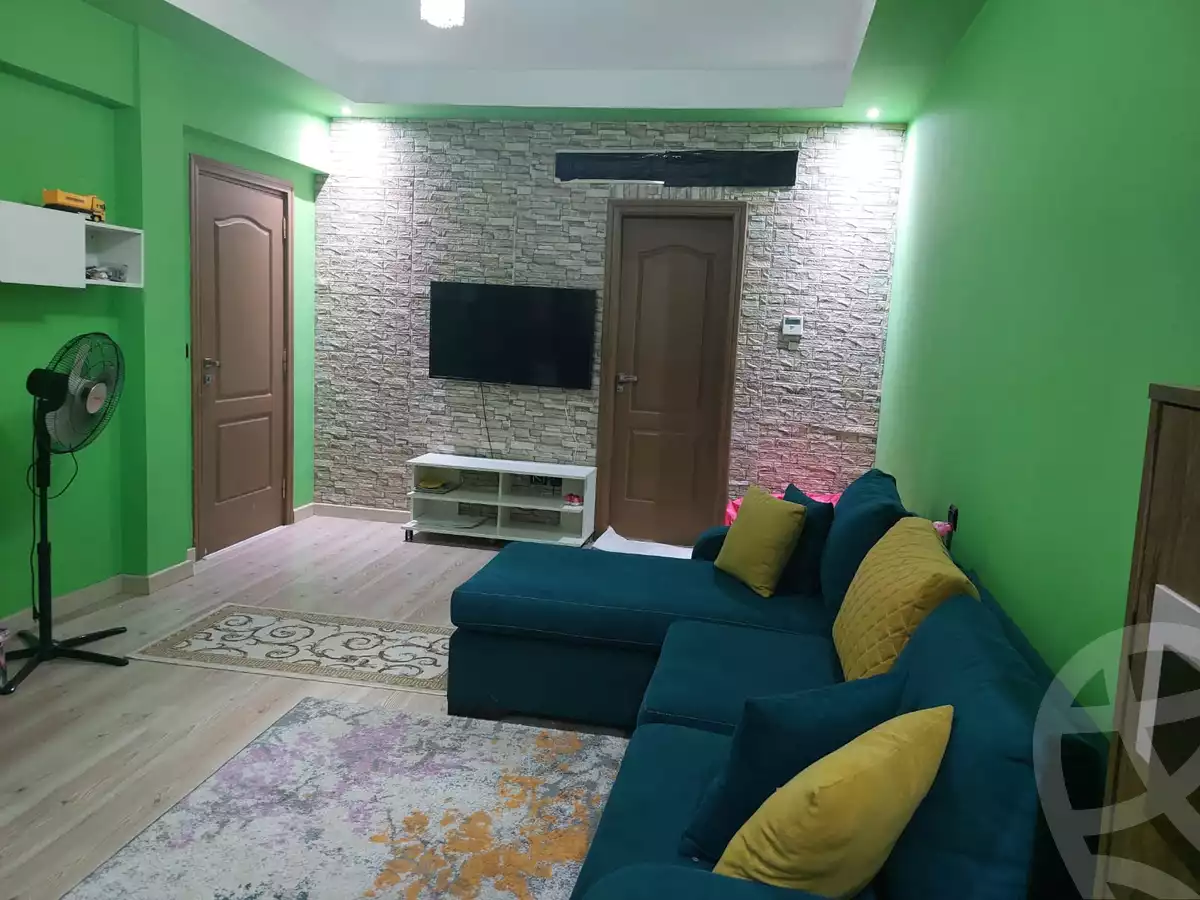 https://aqarmap.com.eg/en/listing/6049229-for-sale-cairo-6th-of-october-compounds-reem-residence