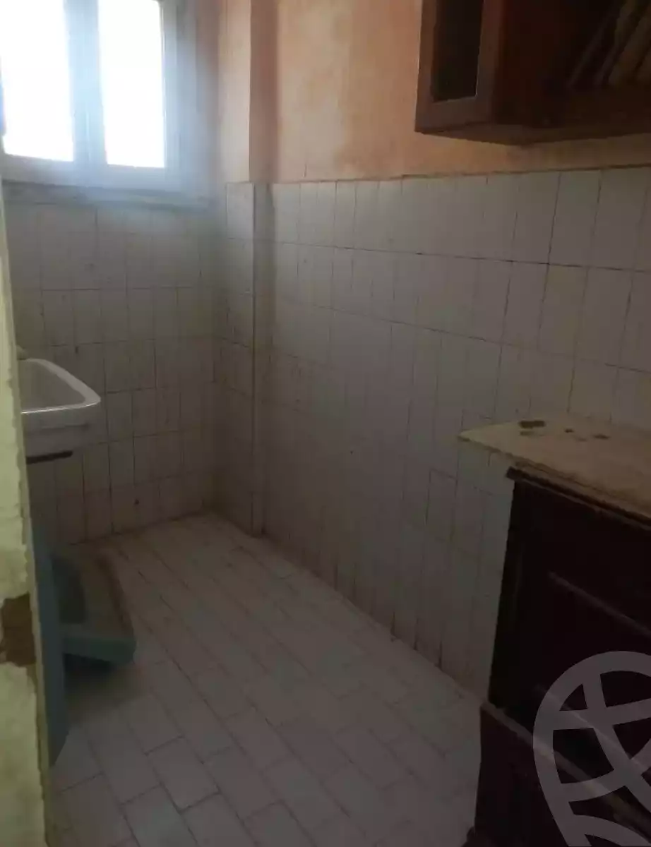 https://aqarmap.com.eg/en/listing/6049253-for-sale-alexandria-l-jmy-lbytsh-el-hanafeya-st