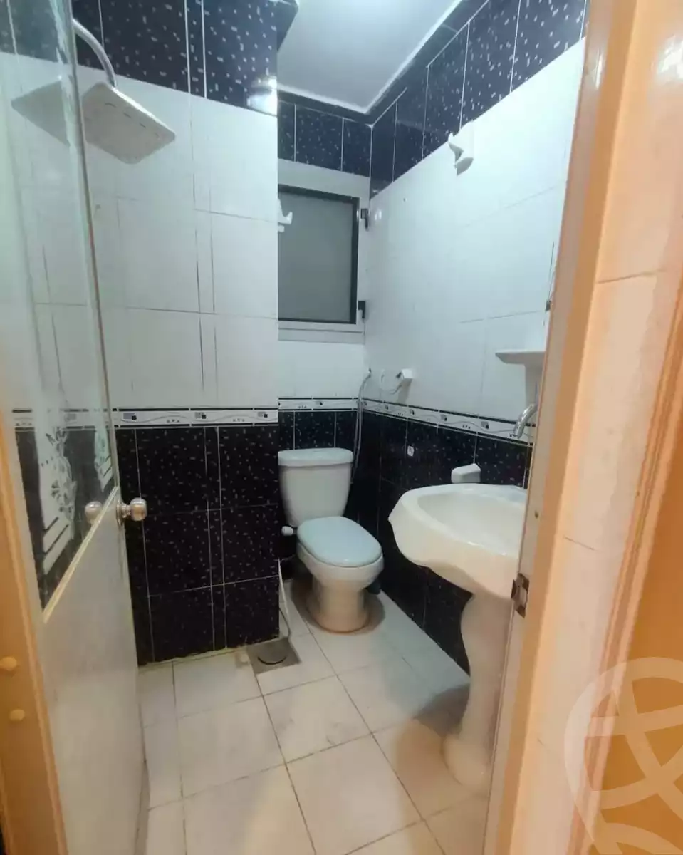 https://aqarmap.com.eg/en/listing/6049670-for-sale-alexandria-lsywf-el-falki
