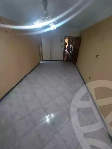 https://aqarmap.com.eg/en/listing/6049998-for-rent-cairo-helwan-helwan-el-sharkeya-heidar-st