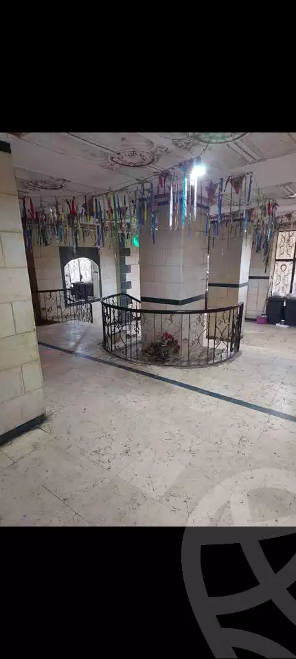 https://aqarmap.com.eg/en/listing/6050084-for-sale-cairo-faisal-kafr-tohormos-queen-nazli-st