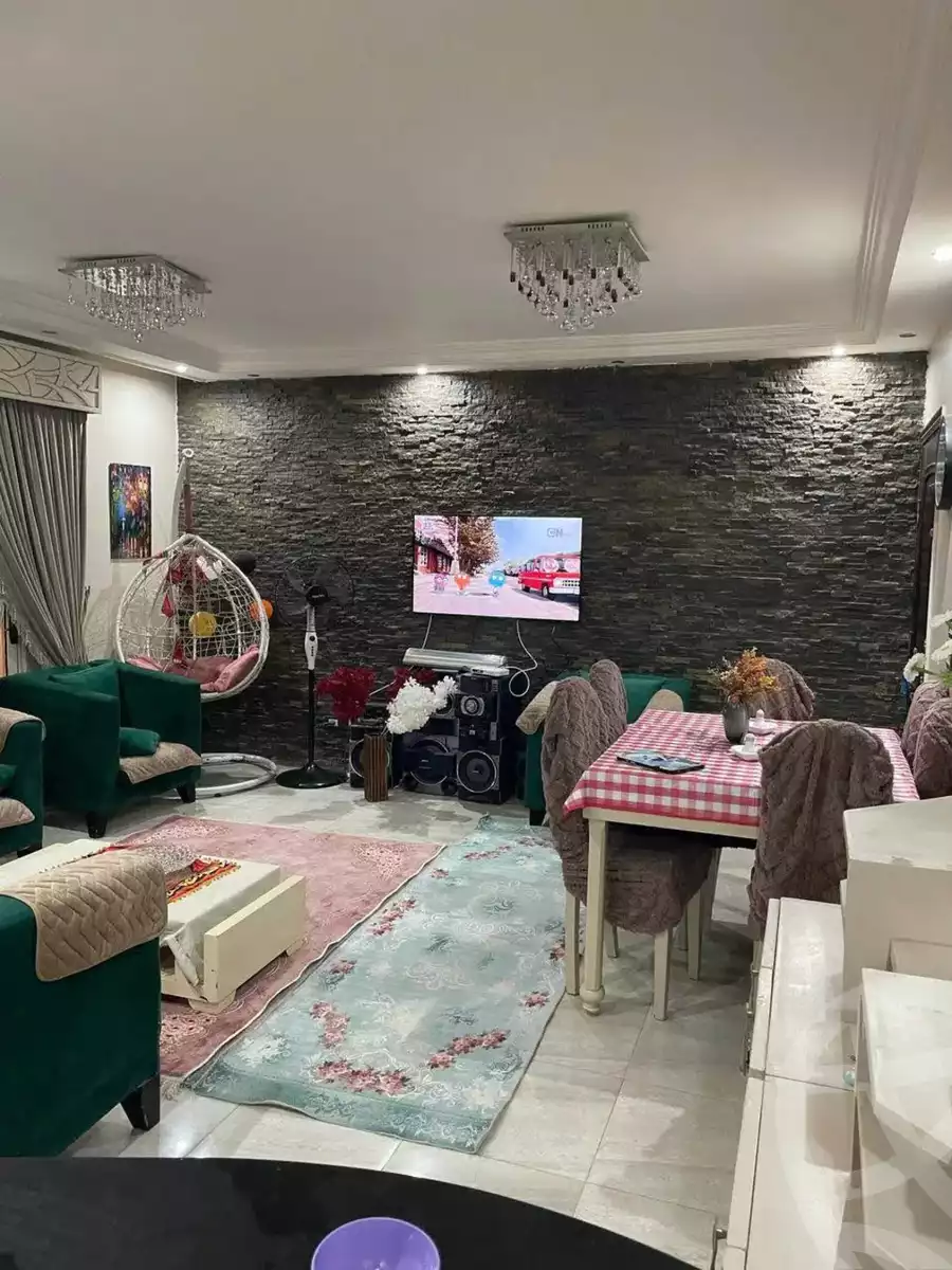 https://aqarmap.com.eg/en/listing/6050136-for-sale-cairo-mokattam-lhdb-l-ly-el-naforah-square