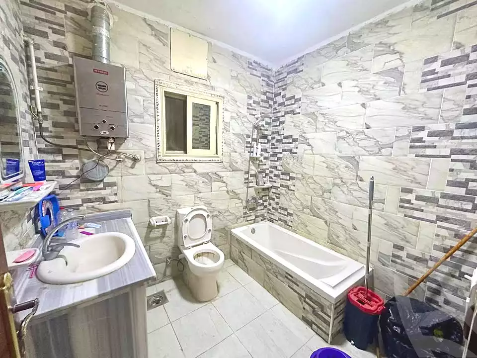 https://aqarmap.com.eg/ar/listing/6050238-for-sale-cairo-mokattam-el-hadabah-el-wosta-el-mantaqa-el-rabaa