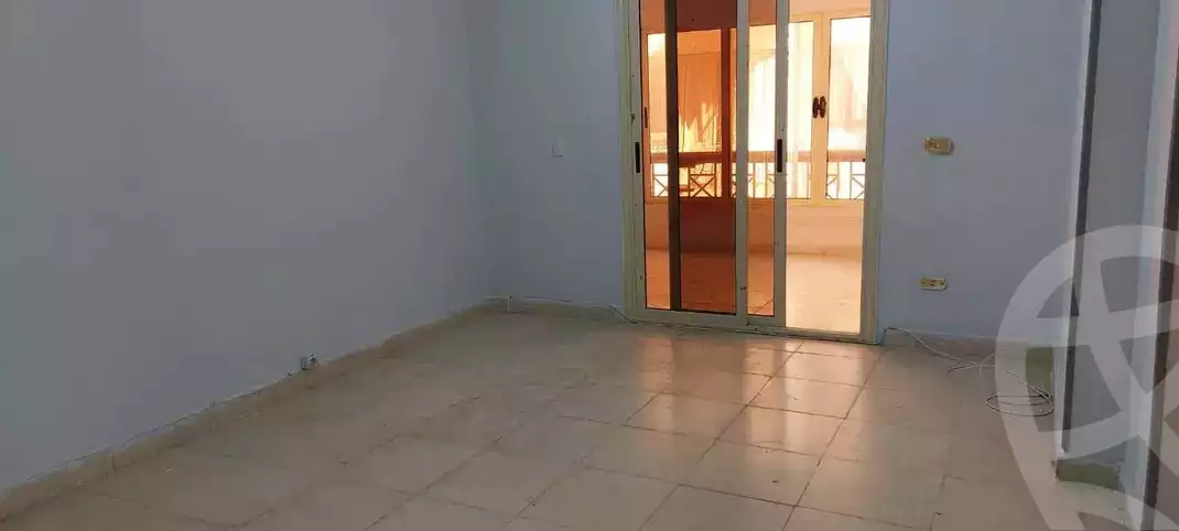 https://aqarmap.com.eg/en/listing/6050270-for-rent-cairo-mokattam-compounds-kmbwnd-jwldn-jyts