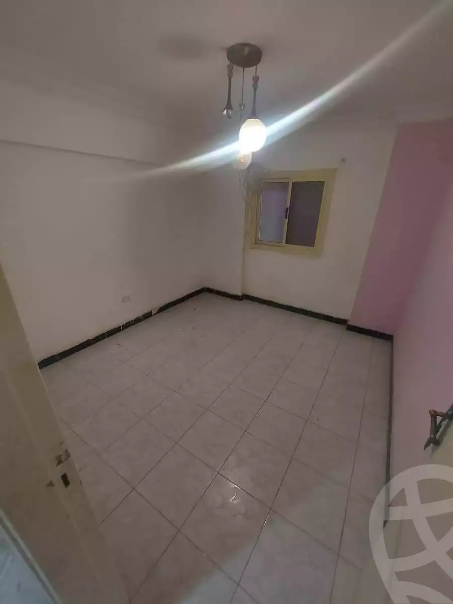 https://aqarmap.com.eg/en/listing/6051234-for-rent-cairo-helwan-helwan-el-sharkeya-heidar-st