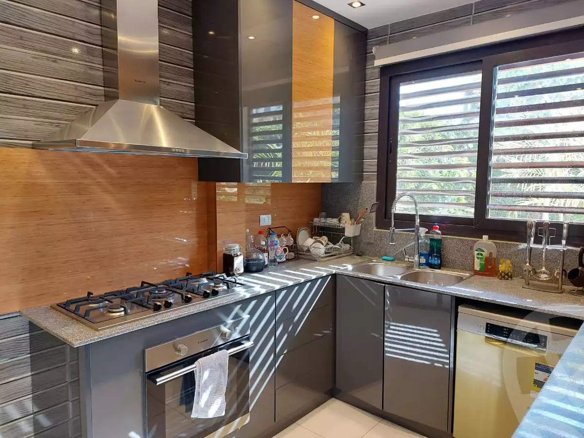 https://aqarmap.com.eg/en/listing/6051788-for-rent-cairo-el-sheikh-zayed-city-compounds-beverly-hills