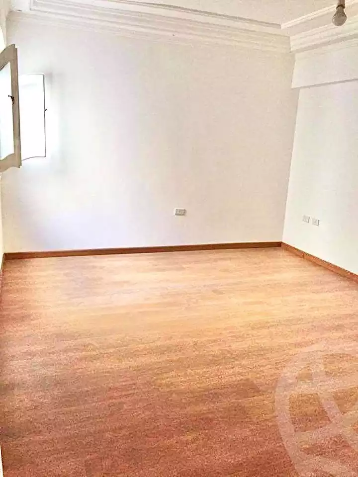 https://aqarmap.com.eg/en/listing/6052183-for-rent-alexandria-glim