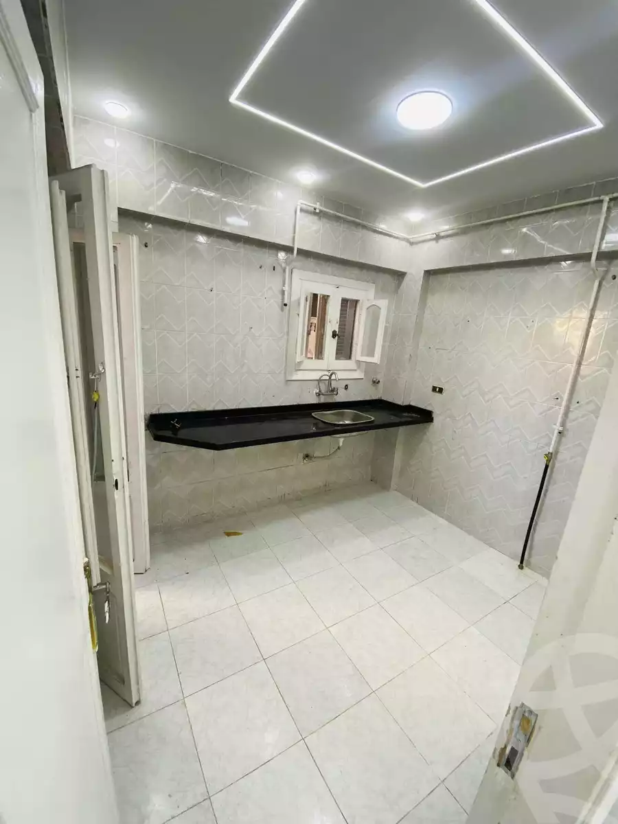 https://aqarmap.com.eg/en/listing/6052275-for-sale-alexandria-l-jmy-lbytsh-al-nouqrashi-st