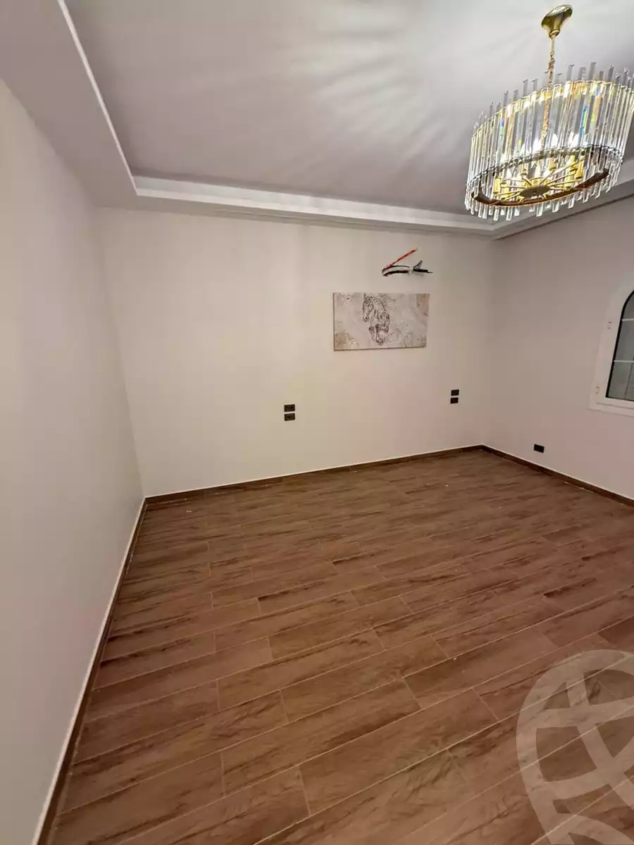 https://aqarmap.com.eg/en/listing/6052229-for-sale-cairo-new-cairo-madinaty-lmntq-lthnyh-fylt-tryq-tl-t-mstf