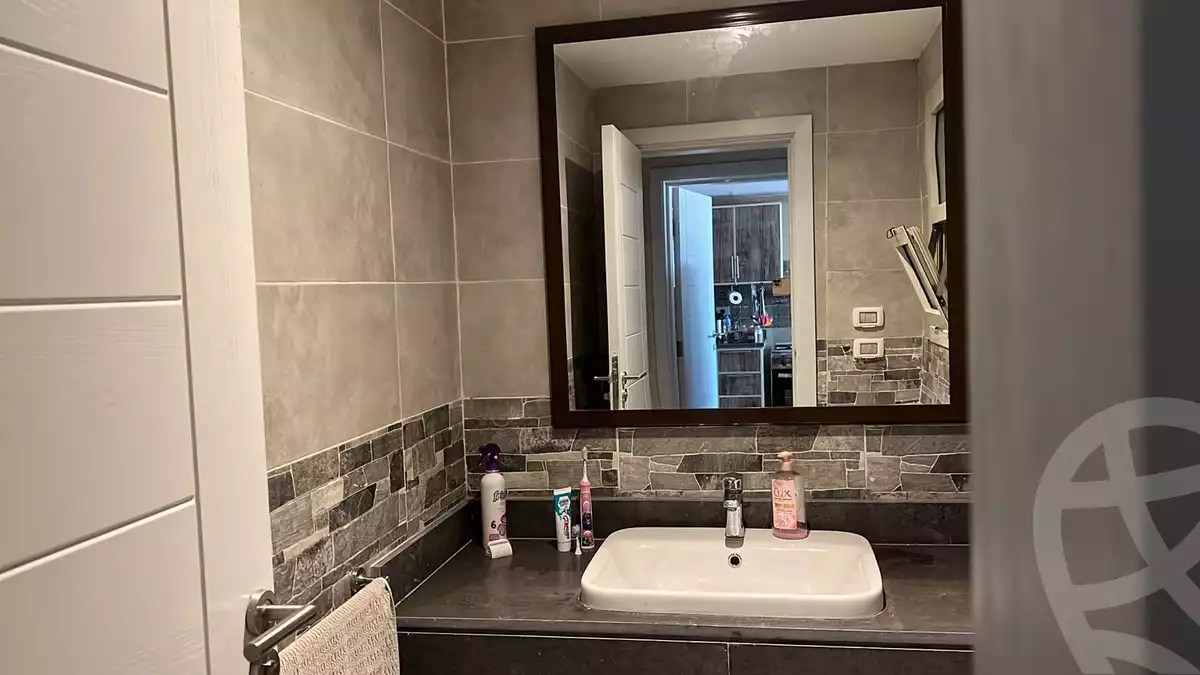 https://aqarmap.com.eg/en/listing/6052290-for-rent-cairo-6th-of-october-compounds-new-giza-wyst-rydj-ryzydns-nyw-jyz-llttwyr-l-qry