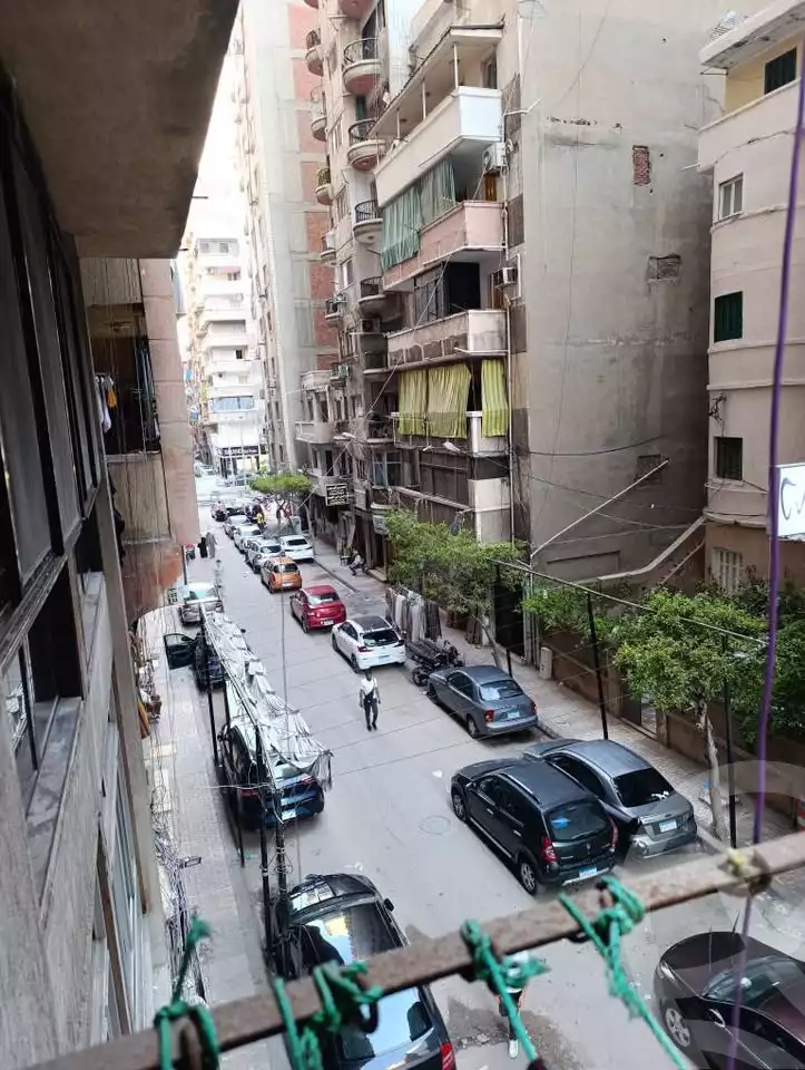 https://aqarmap.com.eg/en/listing/6052553-for-sale-alexandria-sydy-bshr-sydy-bshr-bhry-street-17