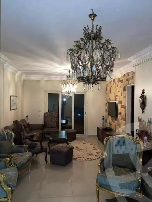 https://aqarmap.com.eg/en/listing/6052931-for-sale-cairo-mokattam-lhdb-l-ly-shareaa-9