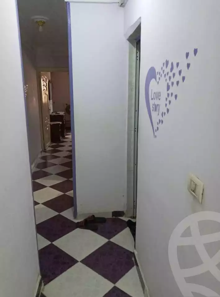 https://aqarmap.com.eg/en/listing/6054041-for-sale-alexandria-krmwz
