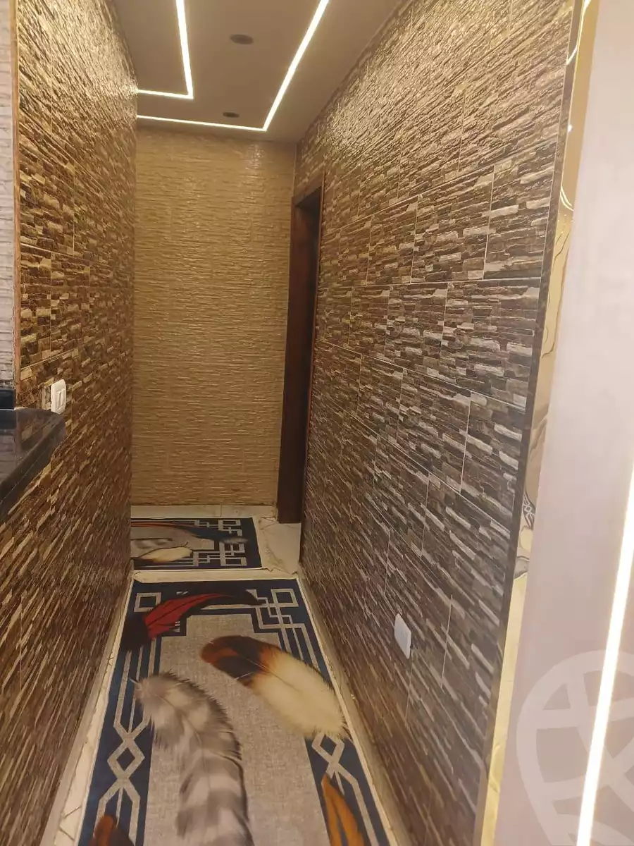 https://aqarmap.com.eg/en/listing/6054738-for-rent-cairo-helwan-lazoghli-st