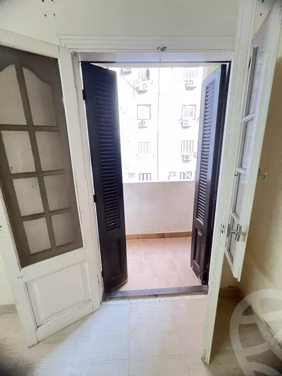 https://aqarmap.com.eg/en/listing/6054797-for-sale-cairo-helwan-helwan-el-sharkeya-saleh-sobhy-st