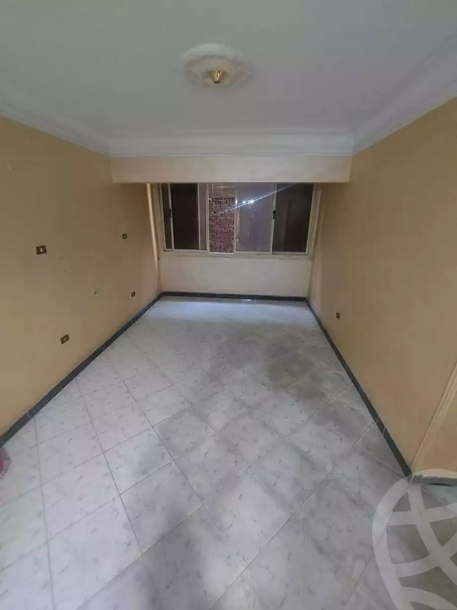 https://aqarmap.com.eg/en/listing/6054826-for-rent-cairo-helwan-helwan-el-sharkeya-heidar-st