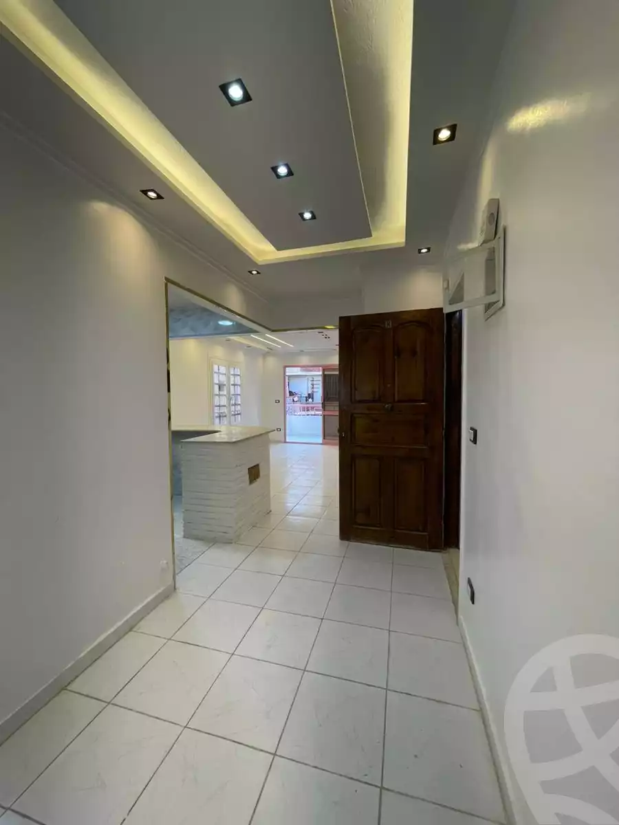 https://aqarmap.com.eg/ar/listing/6055145-for-sale-alexandria-l-jmy-shataa-el-nakheel-no-8-st