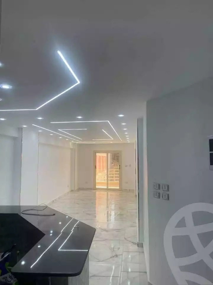 https://aqarmap.com.eg/ar/listing/6055540-for-sale-alexandria-l-jmy-lbytsh-street-8