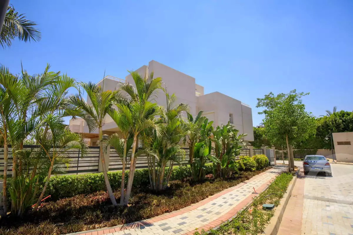 https://aqarmap.com.eg/en/listing/6056472-for-sale-cairo-el-sheikh-zayed-city-compounds-atrio
