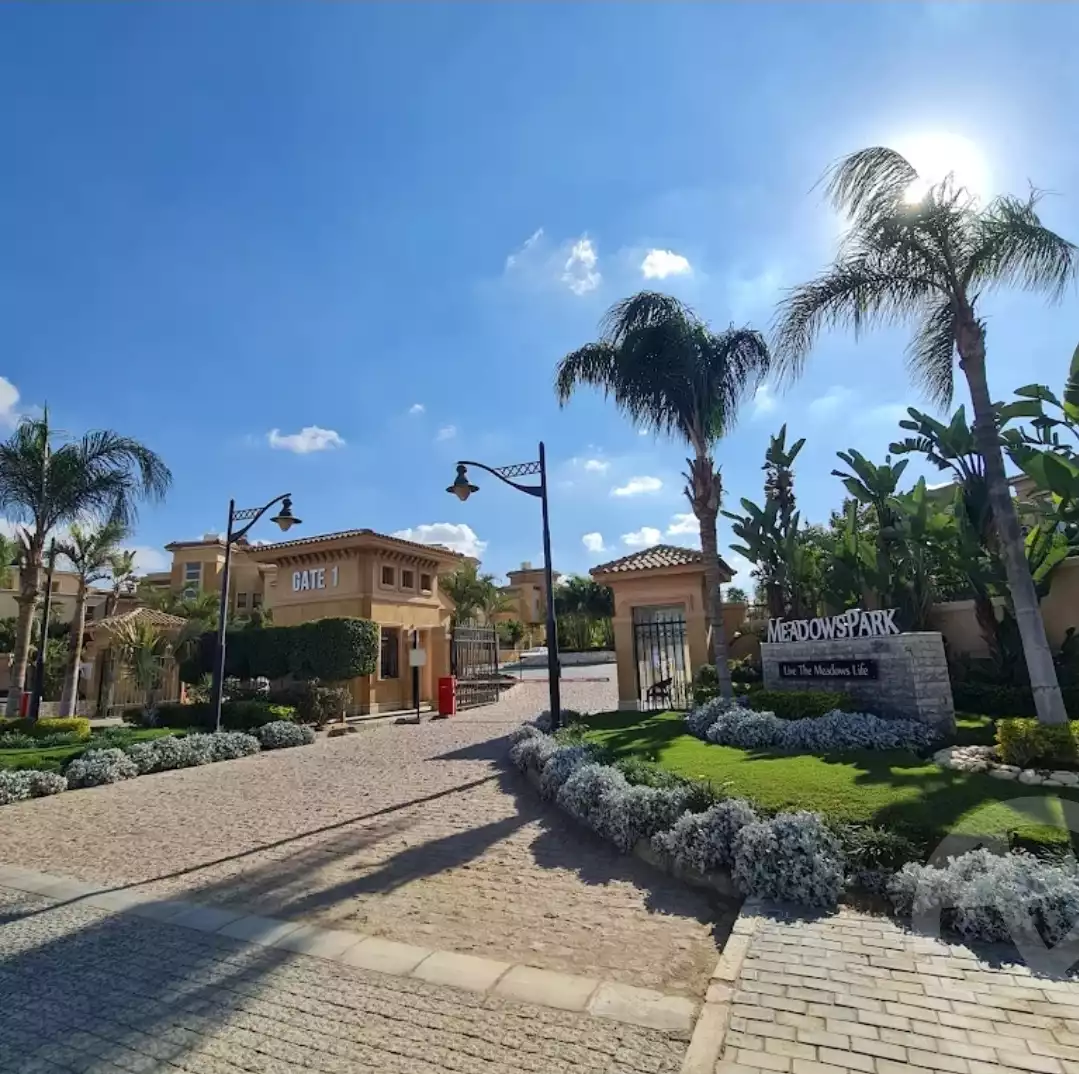 https://aqarmap.com.eg/en/listing/6057902-for-rent-cairo-el-sheikh-zayed-city-compounds-meadows-park