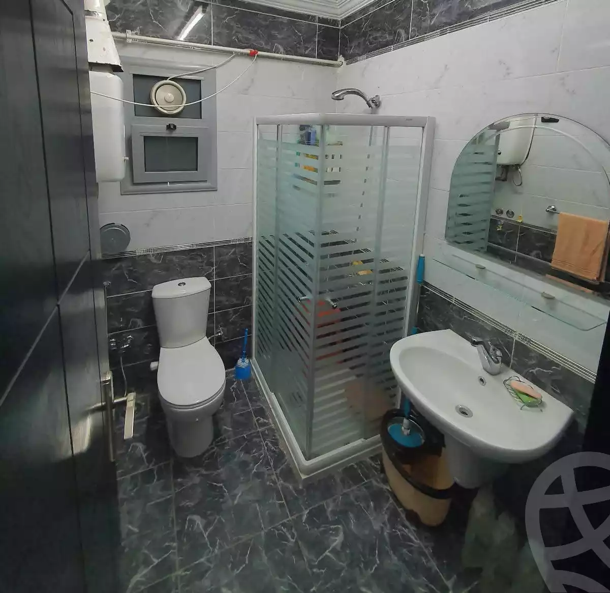 https://aqarmap.com.eg/en/listing/6058348-for-sale-cairo-helwan-helwan-el-sharkeya